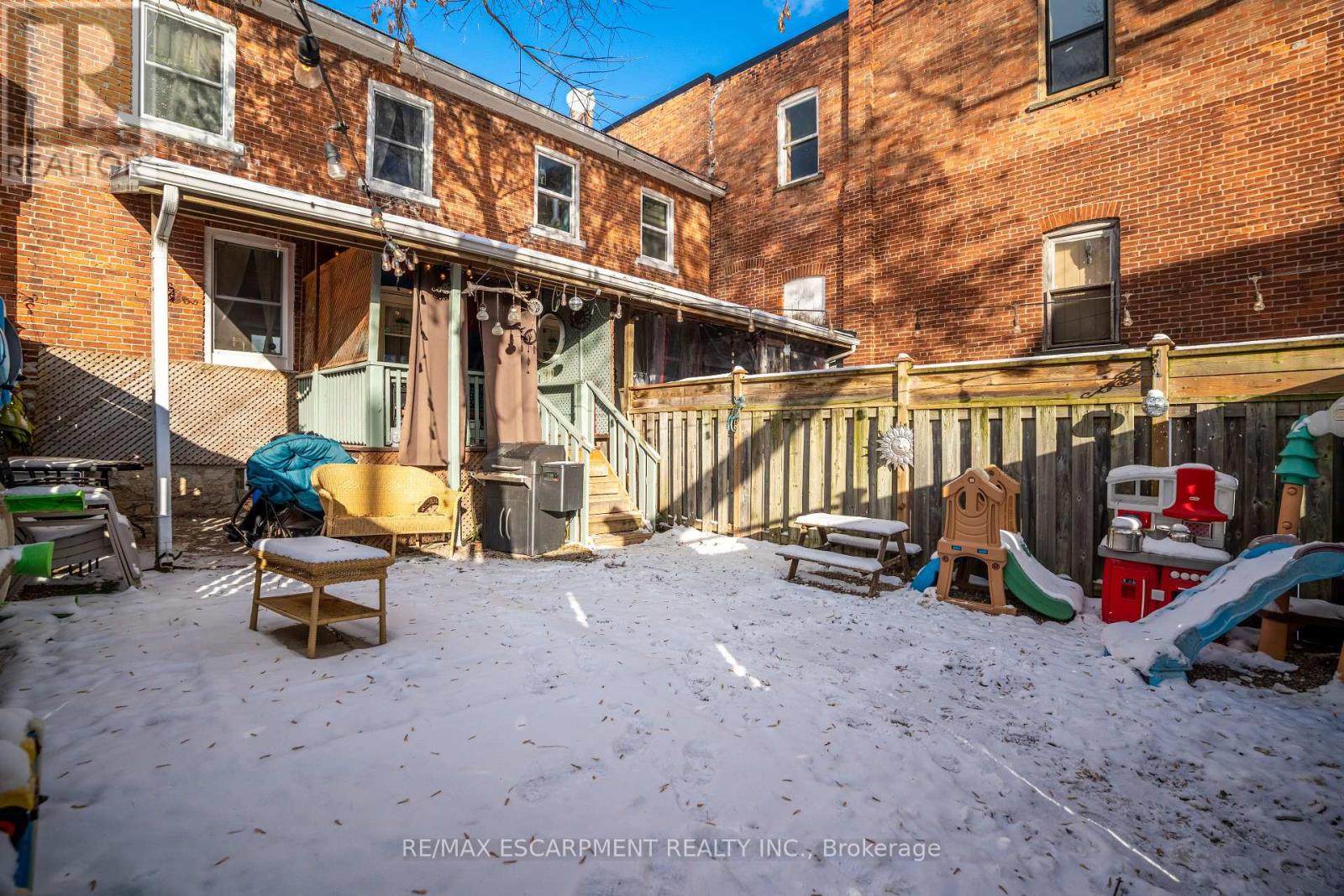 A&b - 18 King Street, Haldimand, Ontario  N0A 1E0 - Photo 10 - X12609572