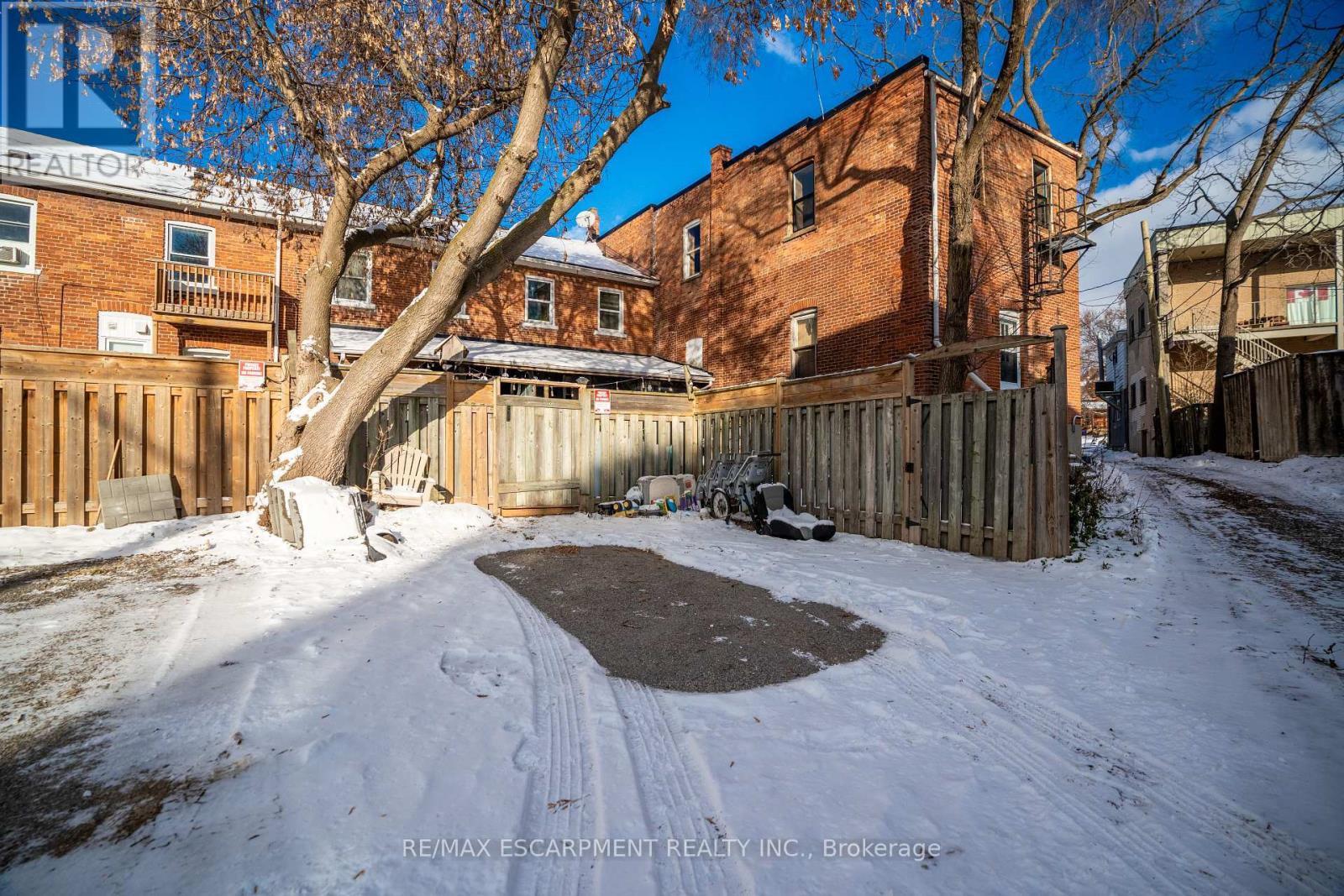 A&b - 18 King Street, Haldimand, Ontario  N0A 1E0 - Photo 19 - X12609572