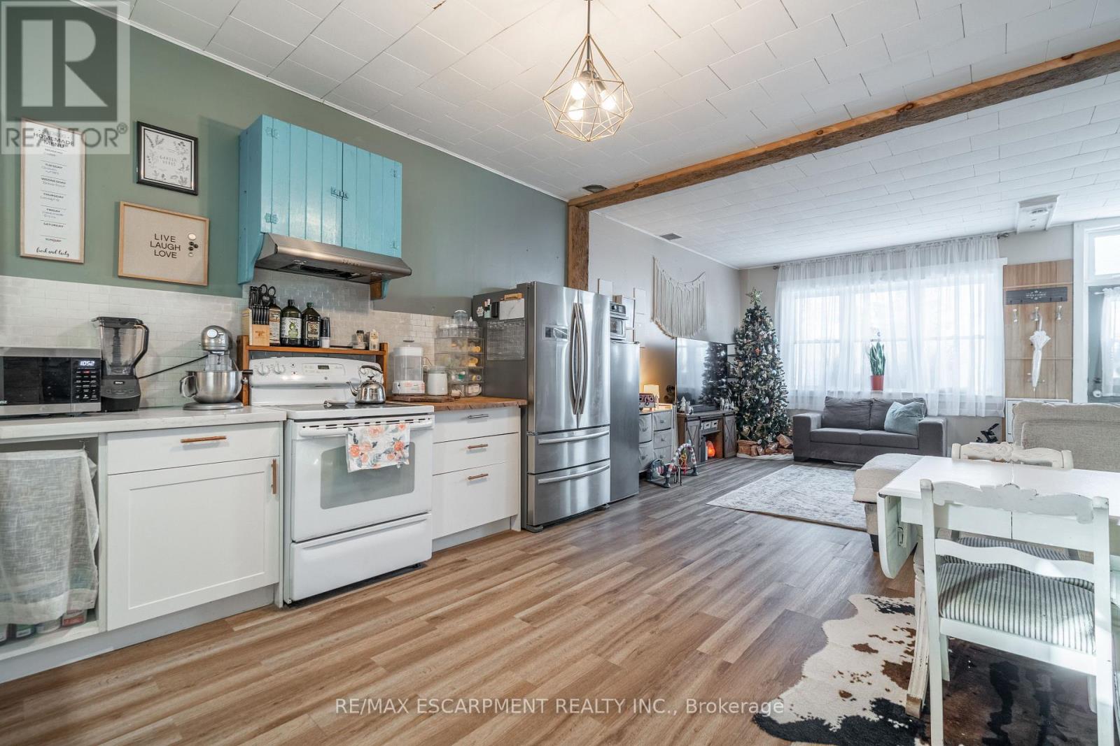 A&b - 18 King Street, Haldimand, Ontario  N0A 1E0 - Photo 4 - X12609572