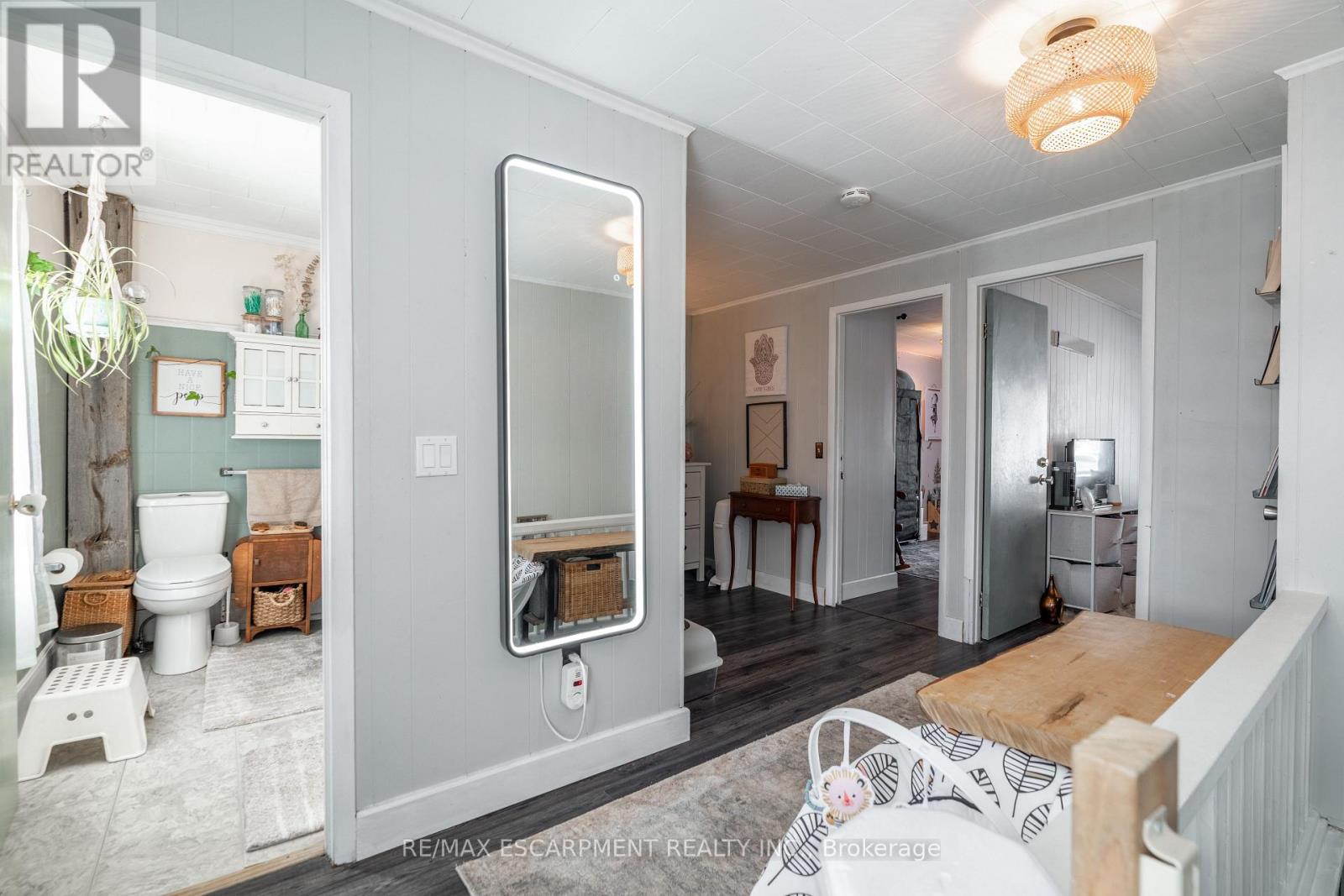 A&b - 18 King Street, Haldimand, Ontario  N0A 1E0 - Photo 5 - X12609572