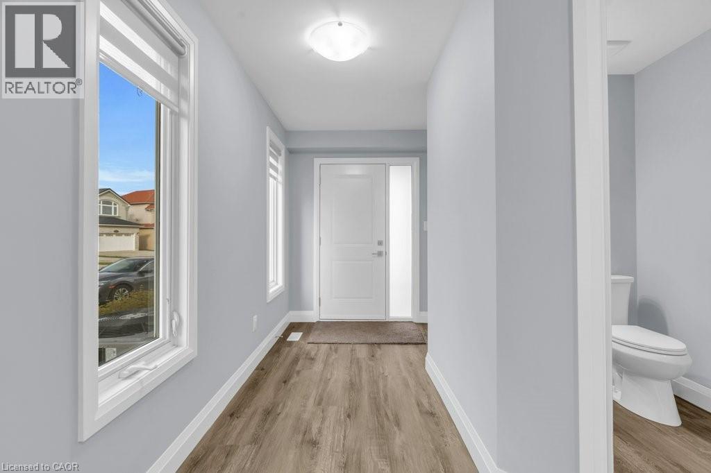 79 Winding Meadow Court, Kitchener, Ontario  N2N 3P7 - Photo 4 - 40791441