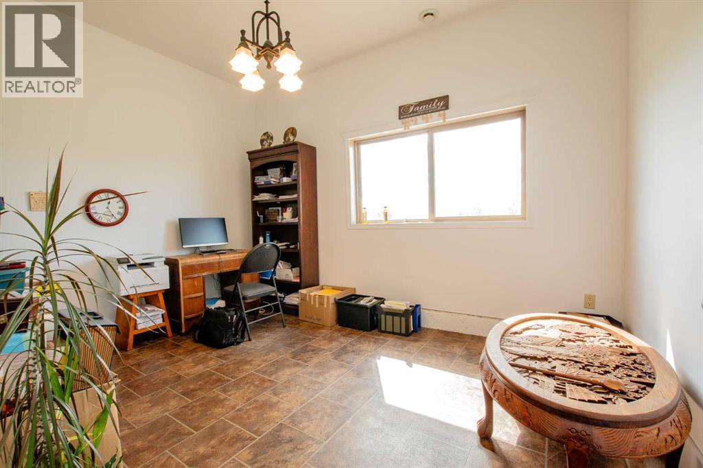 70008 720 Township Road, Grande Prairie, Alberta T8X 4K4 - Photo 22 - A2248098