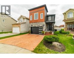 79 WINDING MEADOW Court, Kitchener, Ontario