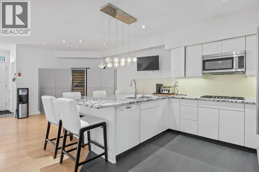 5206, 400 Eau Claire Avenue Sw, Calgary, Alberta  T2P 4X2 - Photo 10 - A2266679