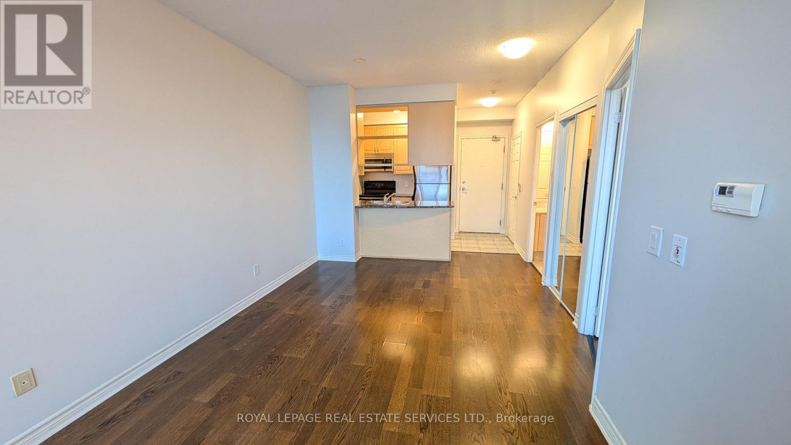 1206 - 2379 Central Park Drive, Oakville, Ontario  L6H 0E3 - Photo 8 - W12595124