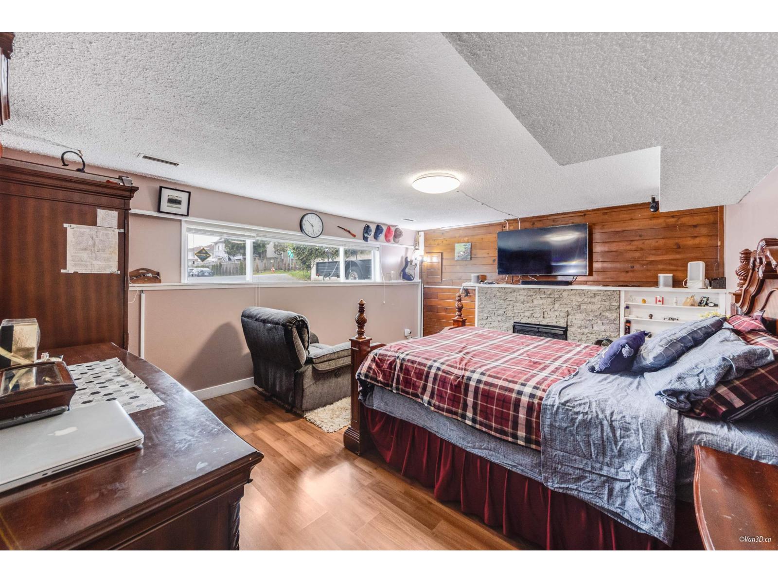 13553 84 Avenue, Surrey, British Columbia  V3W 3H3 - Photo 11 - R3071781