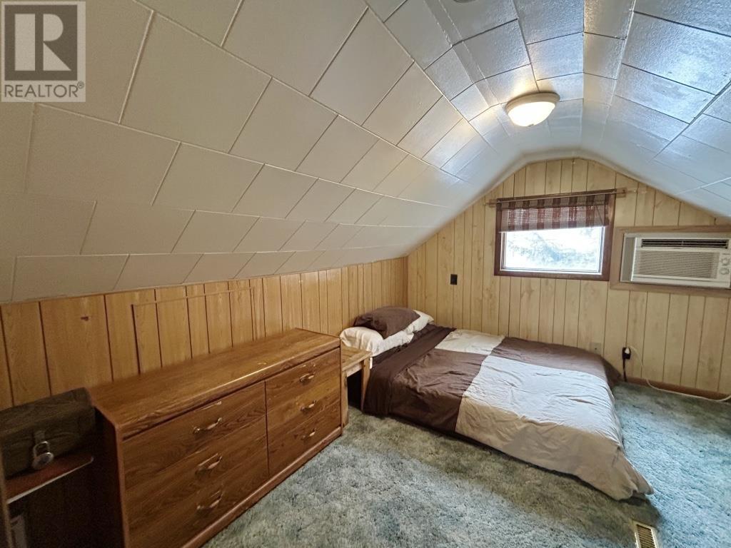 916-918 Victoria Avenue N, Fort Frances, Ontario  P9A 2E5 - Photo 14 - TB253576