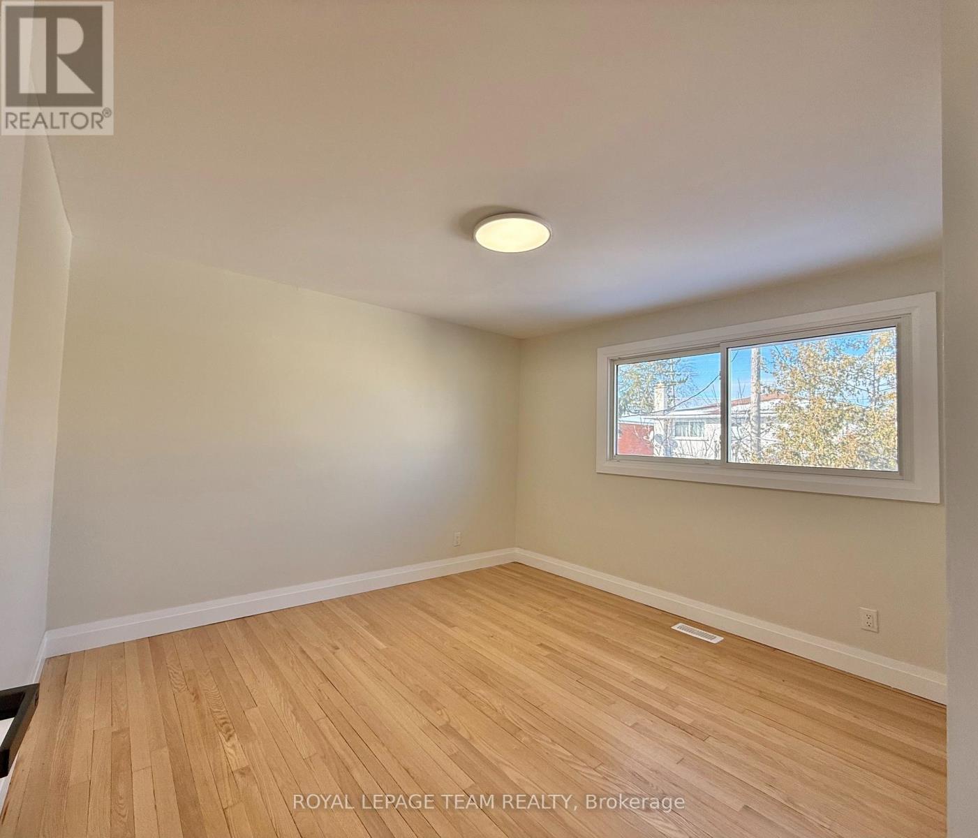 973 Eiffel Avenue, Ottawa, Ontario  K2C 0J3 - Photo 15 - X12609632