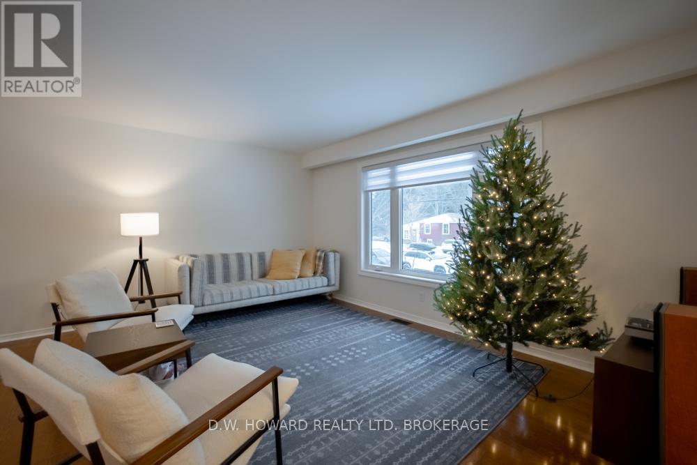 123 Burleigh Road N, Fort Erie, Ontario  L0S 1N0 - Photo 7 - X12609636