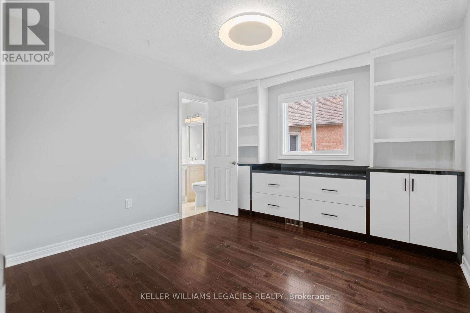 39 Michelle Drive, Vaughan, Ontario  L4L 9B8 - Photo 32 - N12513566