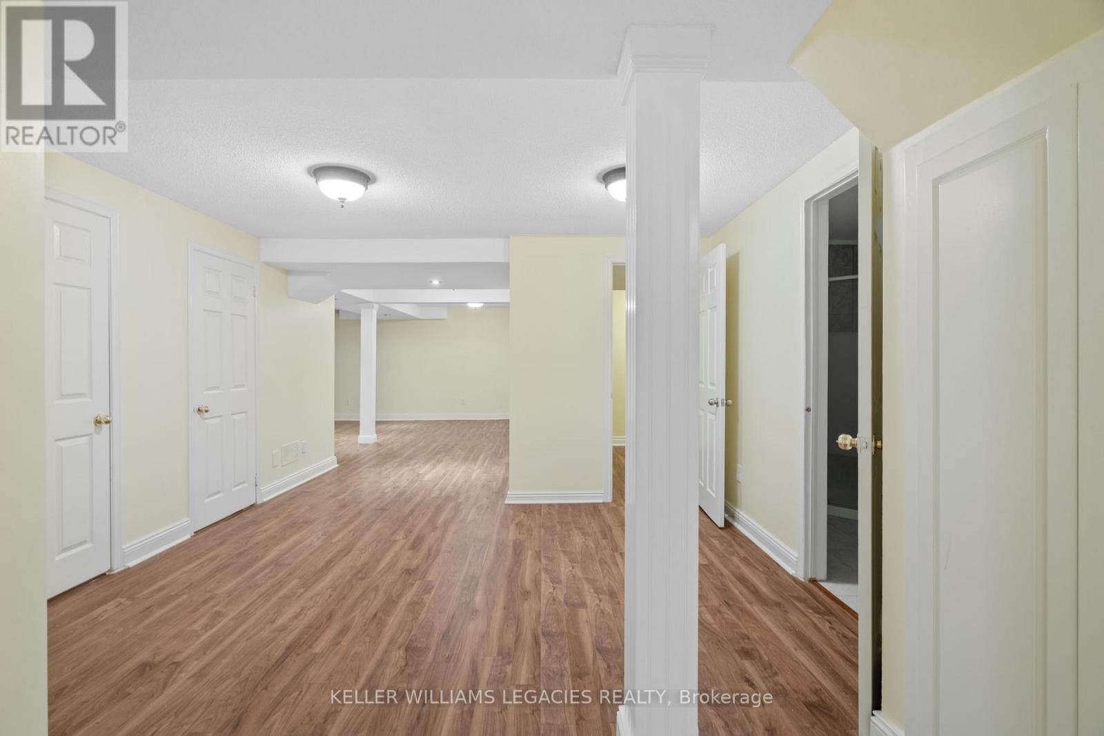 39 Michelle Drive, Vaughan, Ontario  L4L 9B8 - Photo 36 - N12513566