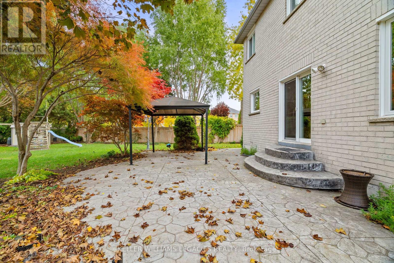 39 Michelle Drive, Vaughan, Ontario  L4L 9B8 - Photo 48 - N12513566