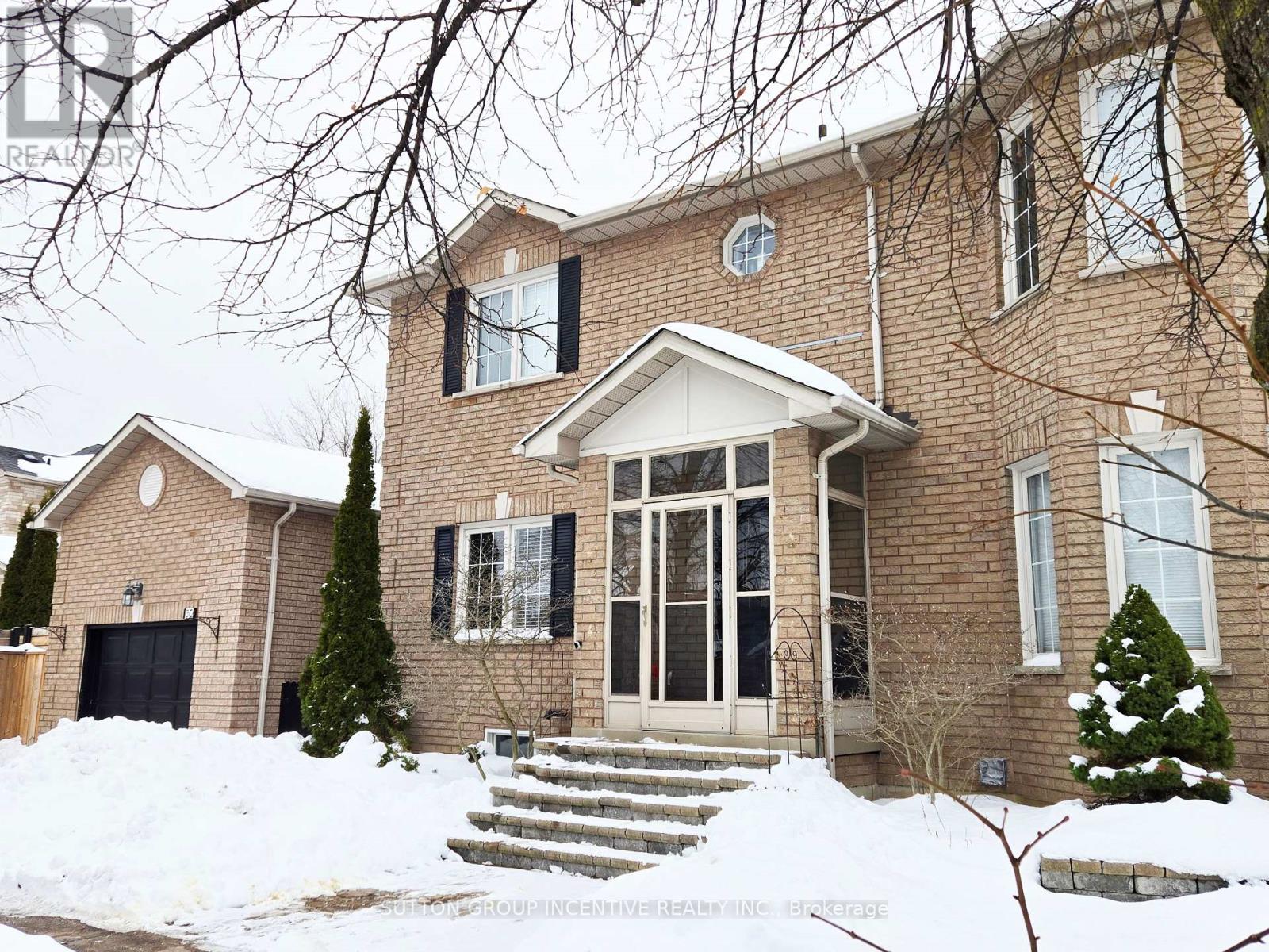 30 Bruce Crescent, Barrie (Bayshore), Ontario  L4N 8T8 - Photo 4 - S12543832