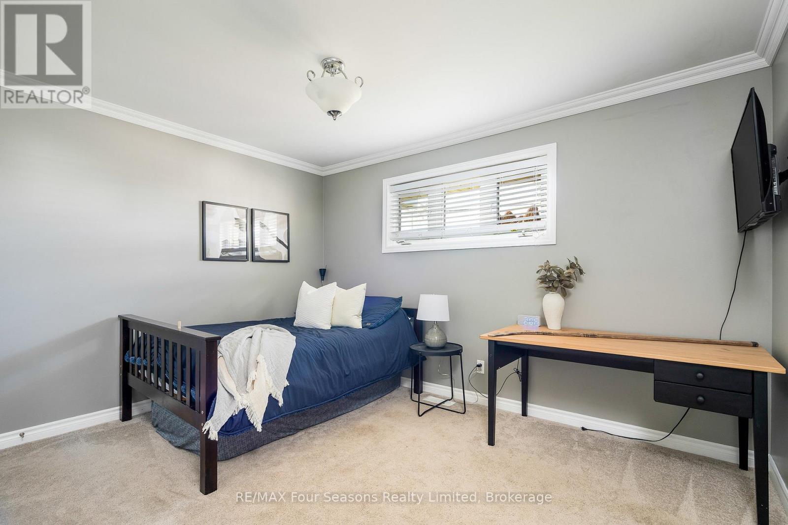 475 Lyons Court, Wasaga Beach, Ontario L9Z 1V1 - Photo 18 - S12609710