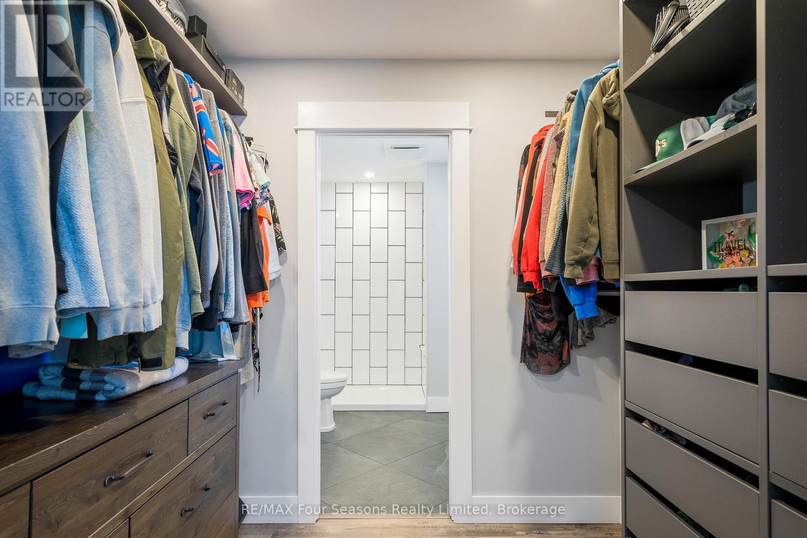 475 Lyons Court, Wasaga Beach, Ontario L9Z 1V1 - Photo 27 - S12609710