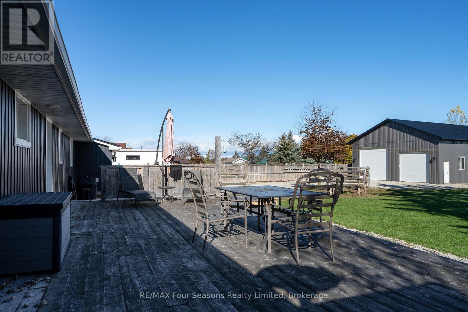 475 Lyons Court, Wasaga Beach, Ontario L9Z 1V1 - Photo 34 - S12609710