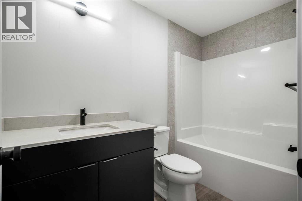 50 Heritage Heath, Cochrane, Alberta  T0T 0T0 - Photo 34 - A2262939