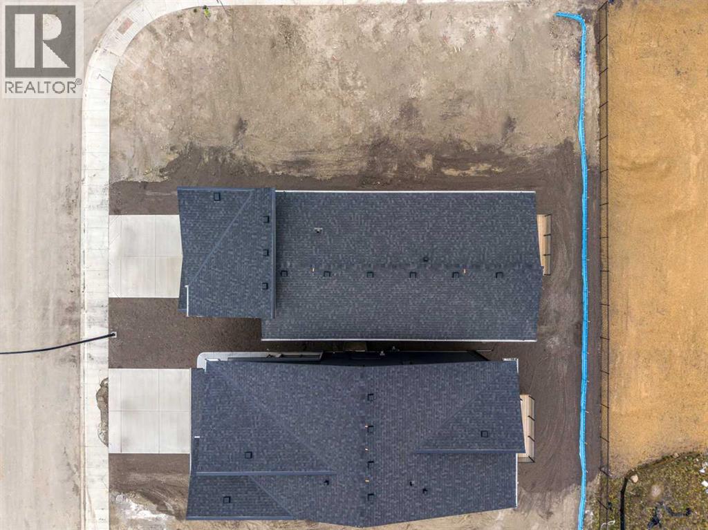 47 Heritage Heath, Cochrane, Alberta  T0T 0T0 - Photo 3 - A2262943