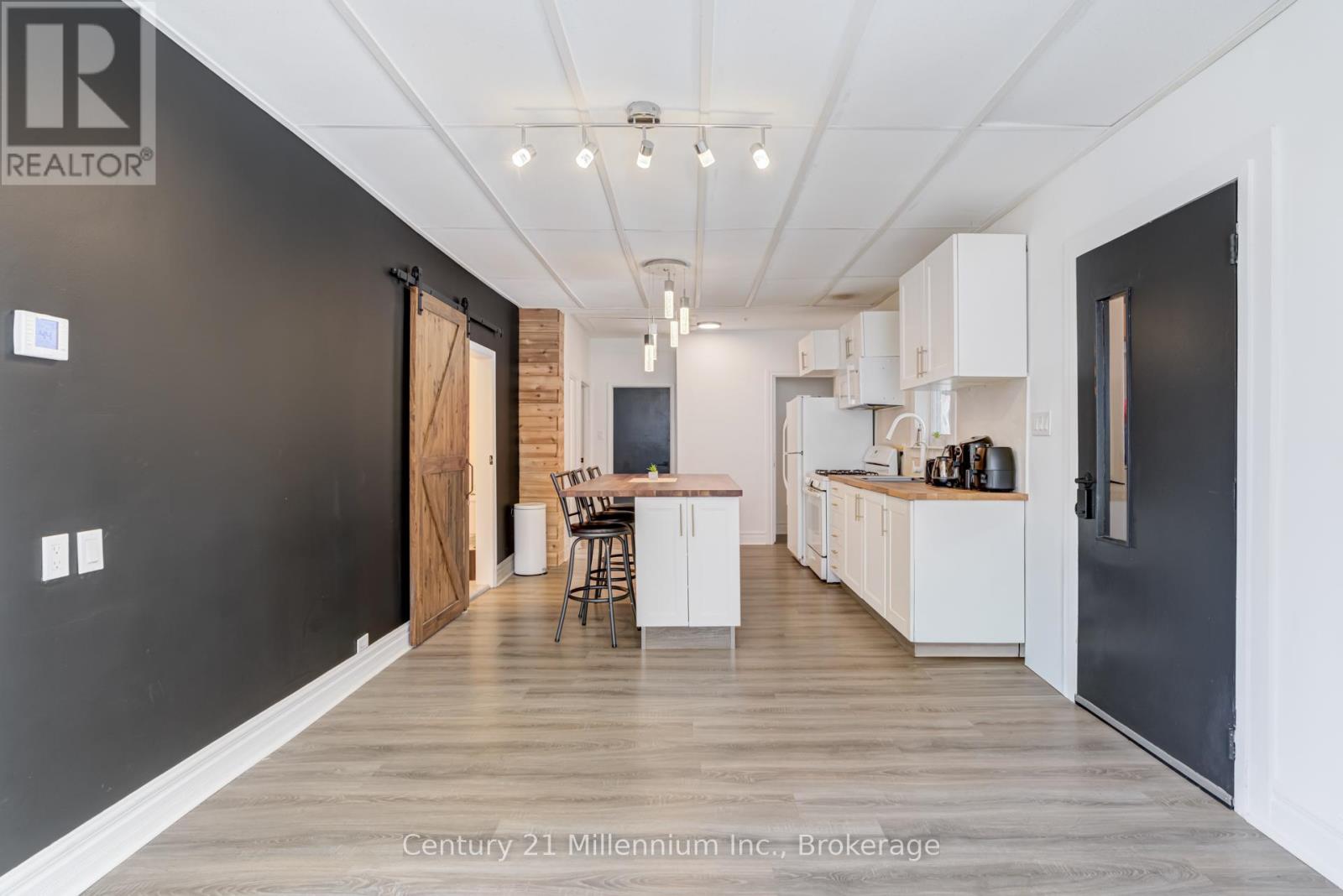 303240 33 Side Road, Meaford, Ontario  N0H 1B0 - Photo 23 - X12609602