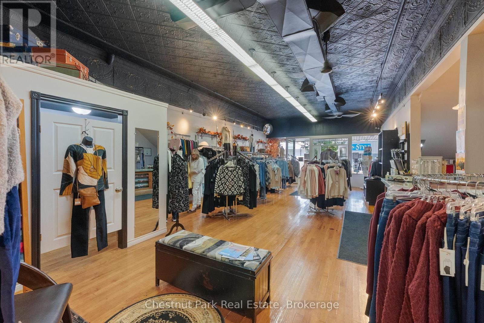 618 Berford Street, South Bruce Peninsula, Ontario  N0H 2T0 - Photo 15 - X12609680