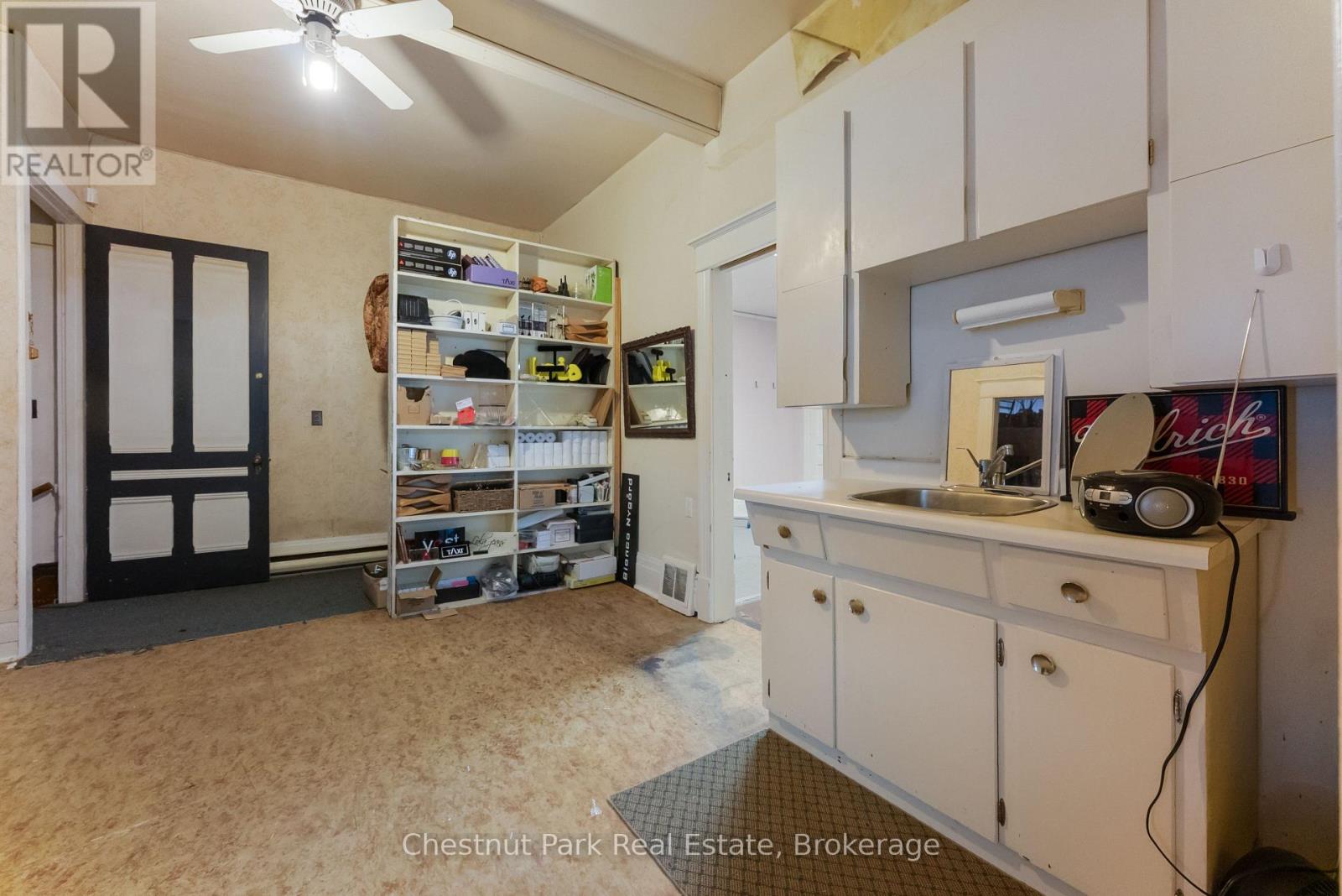 618 Berford Street, South Bruce Peninsula, Ontario  N0H 2T0 - Photo 26 - X12609680