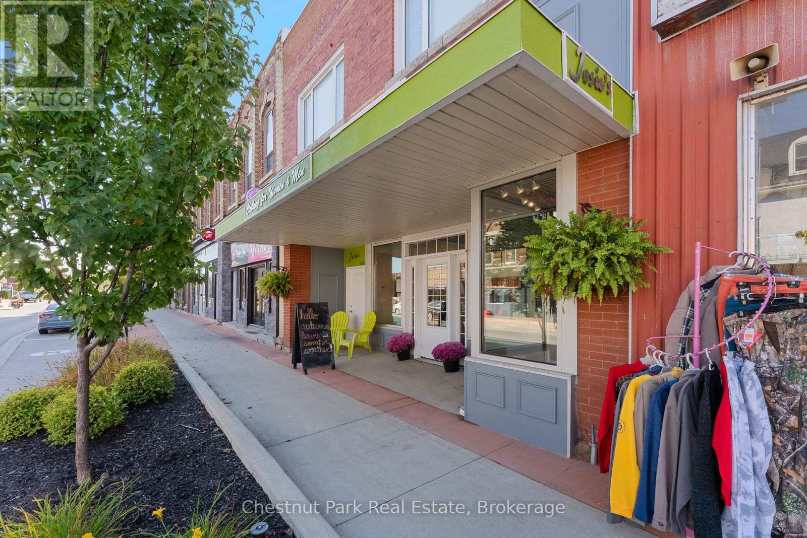 618 Berford Street, South Bruce Peninsula, Ontario  N0H 2T0 - Photo 3 - X12609680