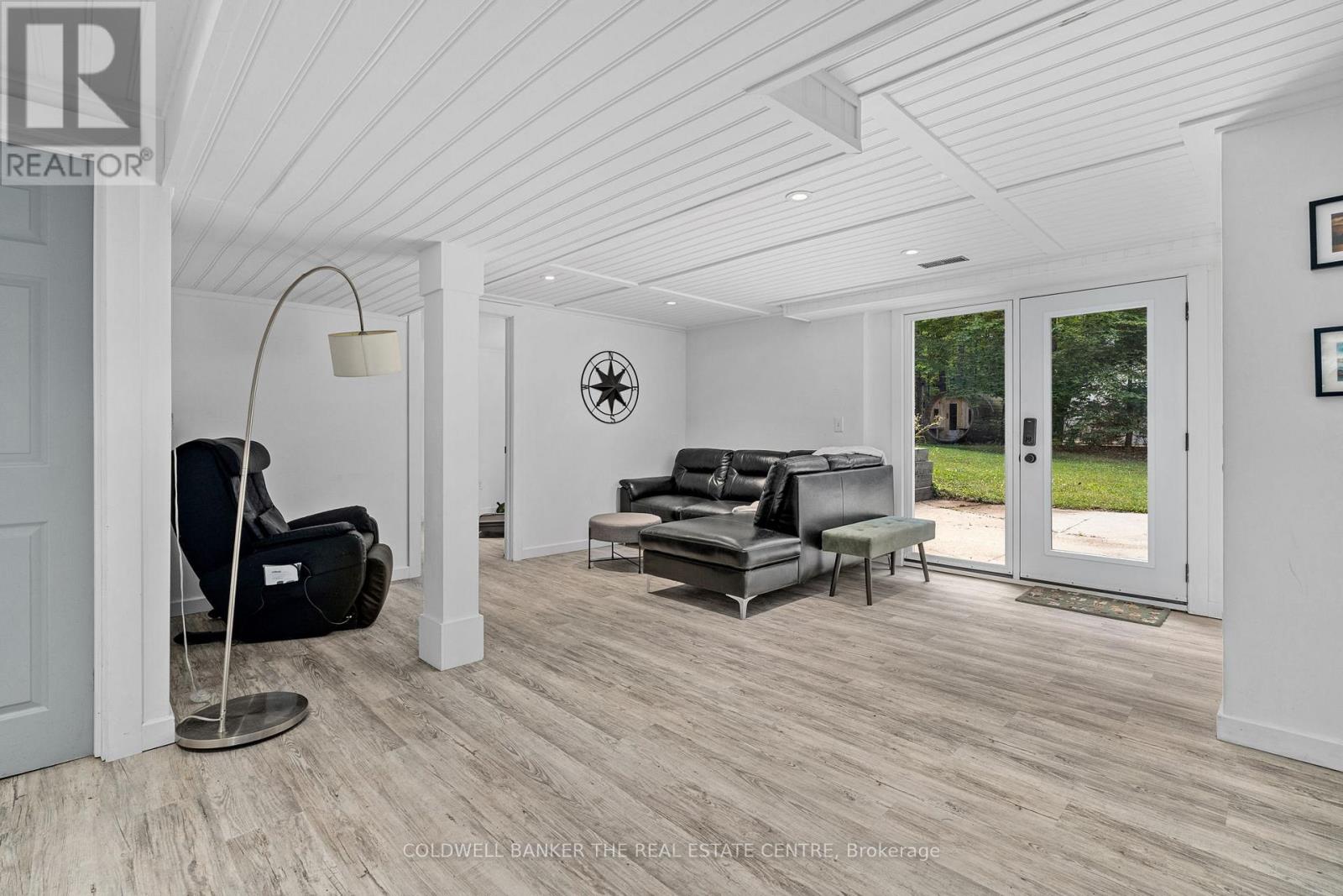 1100 Mortimers Point Road, Muskoka Lakes, Ontario  P0B 1J0 - Photo 24 - X12369288