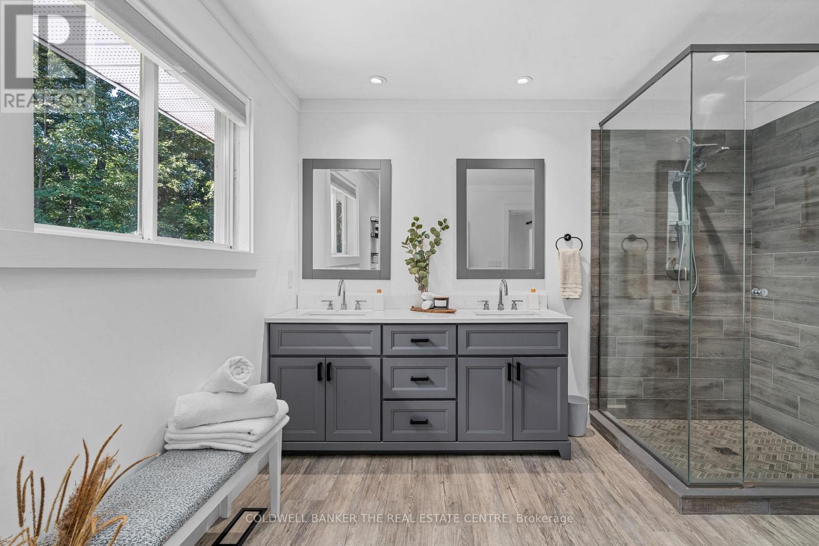 1100 Mortimers Point Road, Muskoka Lakes, Ontario  P0B 1J0 - Photo 20 - X12369288