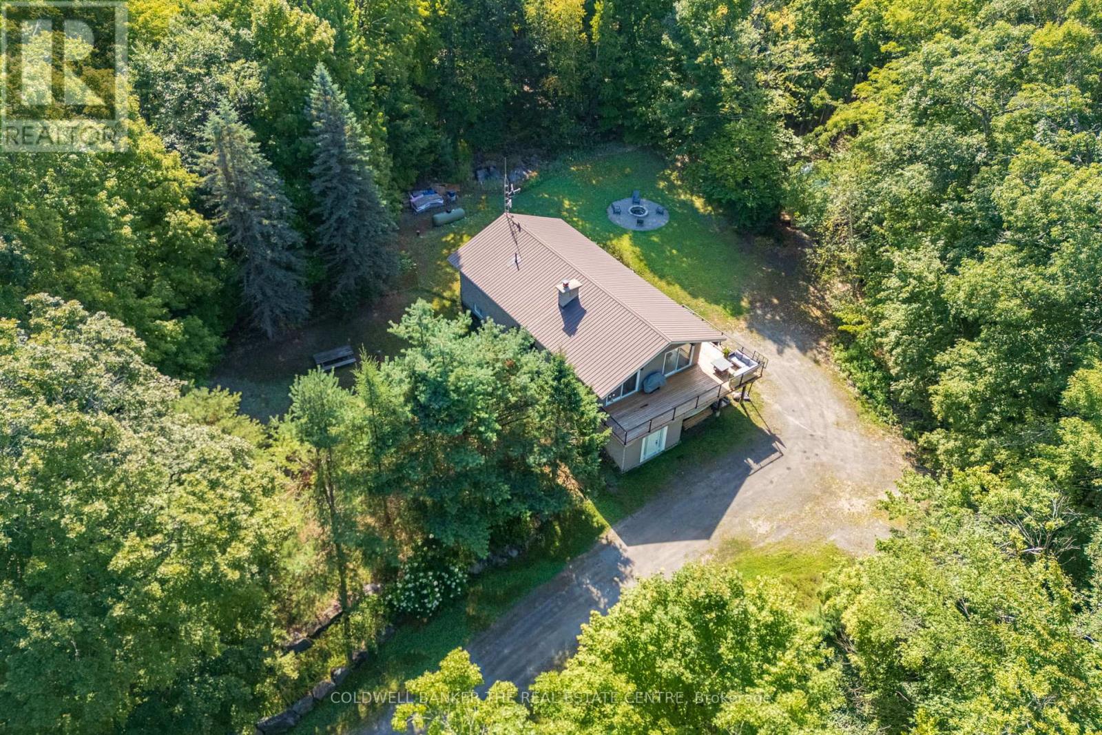 1100 Mortimers Point Road, Muskoka Lakes, Ontario  P0B 1J0 - Photo 44 - X12369288