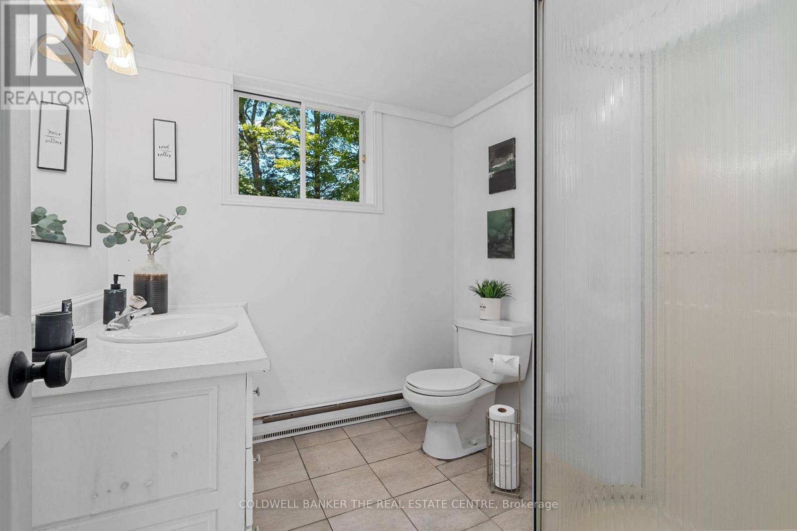 1100 Mortimers Point Road, Muskoka Lakes, Ontario  P0B 1J0 - Photo 28 - X12369288