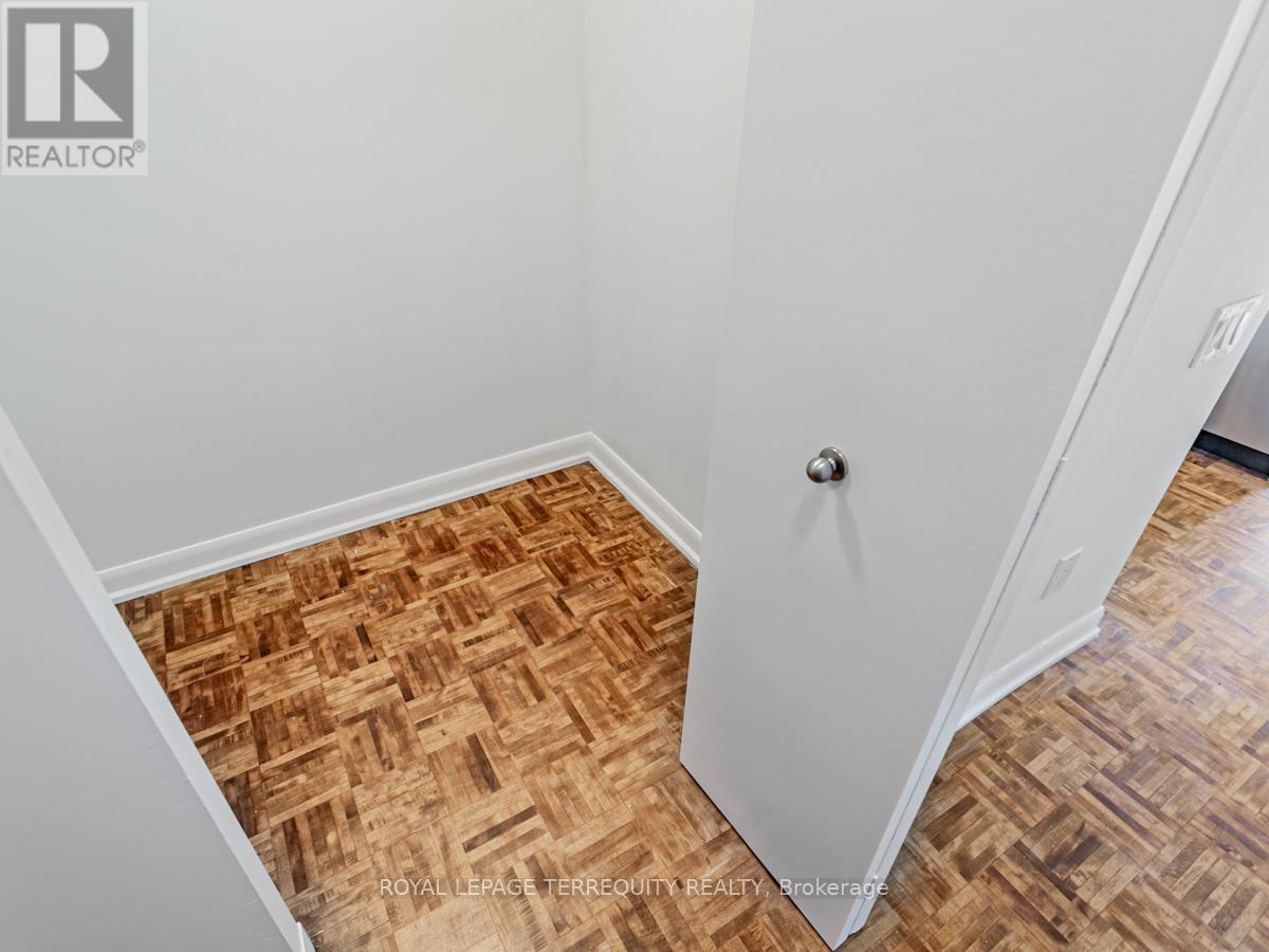 1111 - 33 Sheppard Avenue E, Toronto (Willowdale East), Ontario  M2N 7K1 - Photo 11 - C12609618