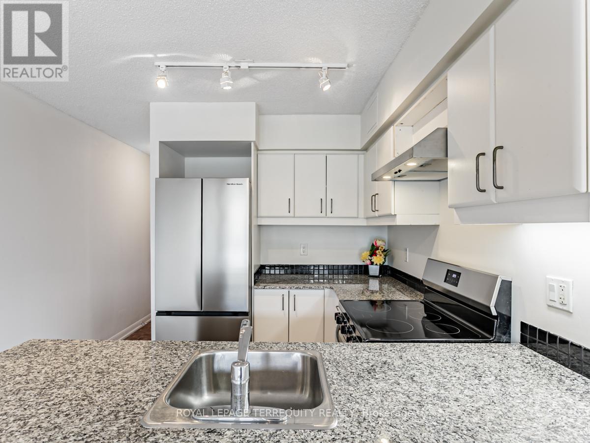 1111 - 33 Sheppard Avenue E, Toronto (Willowdale East), Ontario  M2N 7K1 - Photo 5 - C12609618