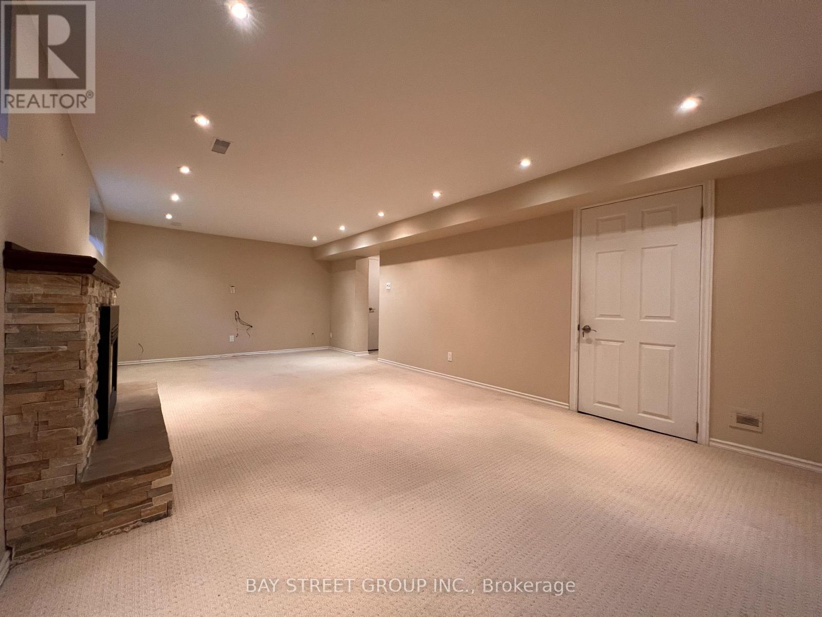 93 Lord Seaton Road, Toronto, Ontario  M2P 1K7 - Photo 29 - C12609620