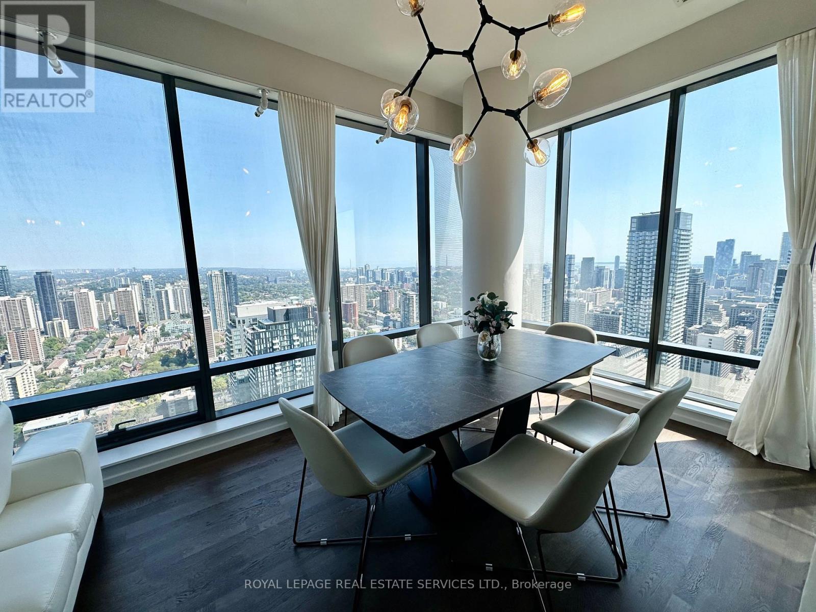 4501 - 5 St Joseph Street, Toronto (Bay Street Corridor), Ontario  M4Y 1J6 - Photo 5 - C12609638