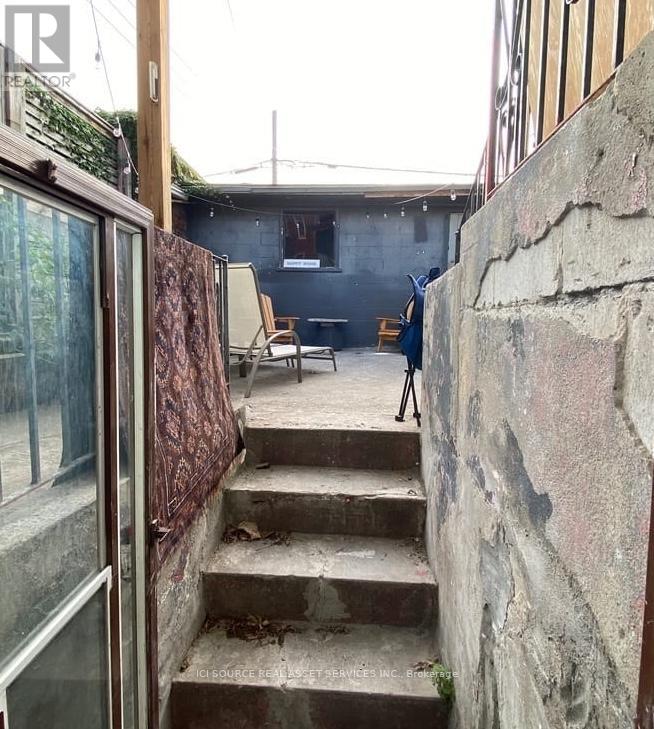 3 - 198 Shaw Street, Toronto, Ontario  M6J 2W8 - Photo 2 - C12609650