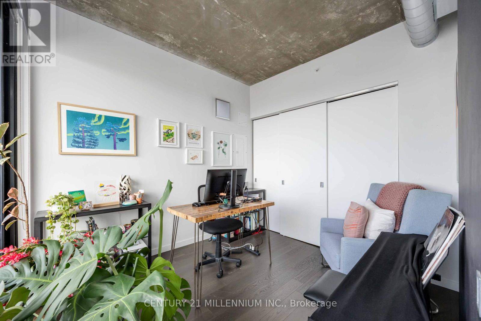 2409 - 170 Bayview Avenue, Toronto (Moss Park), Ontario  M5A 0M4 - Photo 13 - C12609660