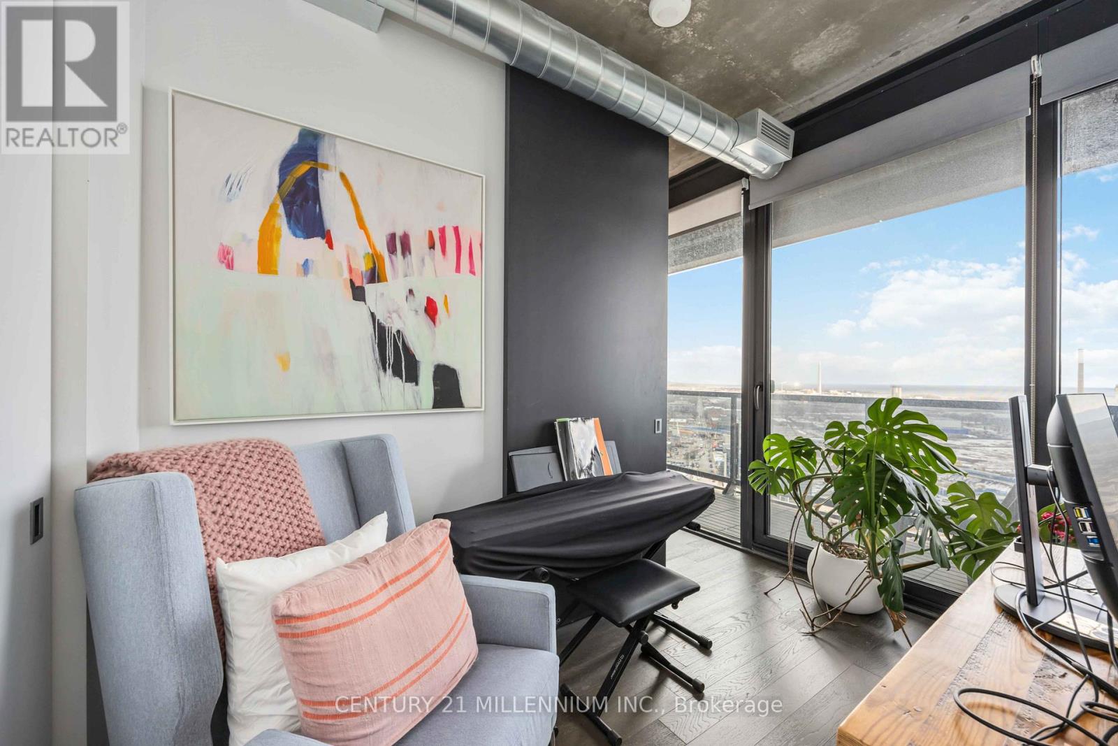 2409 - 170 Bayview Avenue, Toronto (Moss Park), Ontario  M5A 0M4 - Photo 14 - C12609660