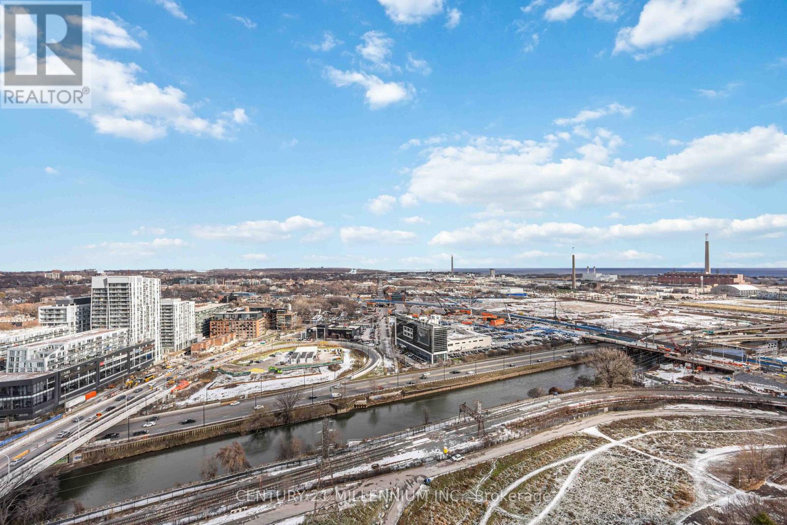 2409 - 170 Bayview Avenue, Toronto (Moss Park), Ontario  M5A 0M4 - Photo 17 - C12609660