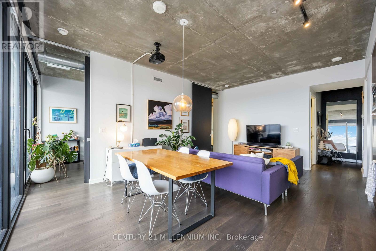 2409 - 170 Bayview Avenue, Toronto (Moss Park), Ontario  M5A 0M4 - Photo 18 - C12609660