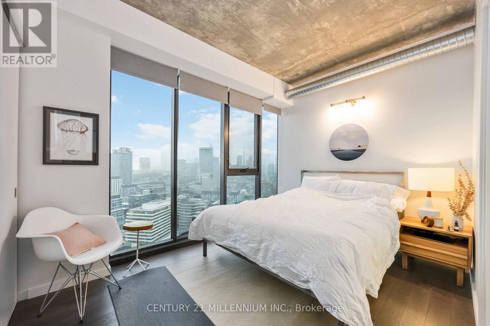 2409 - 170 Bayview Avenue, Toronto (Moss Park), Ontario  M5A 0M4 - Photo 19 - C12609660