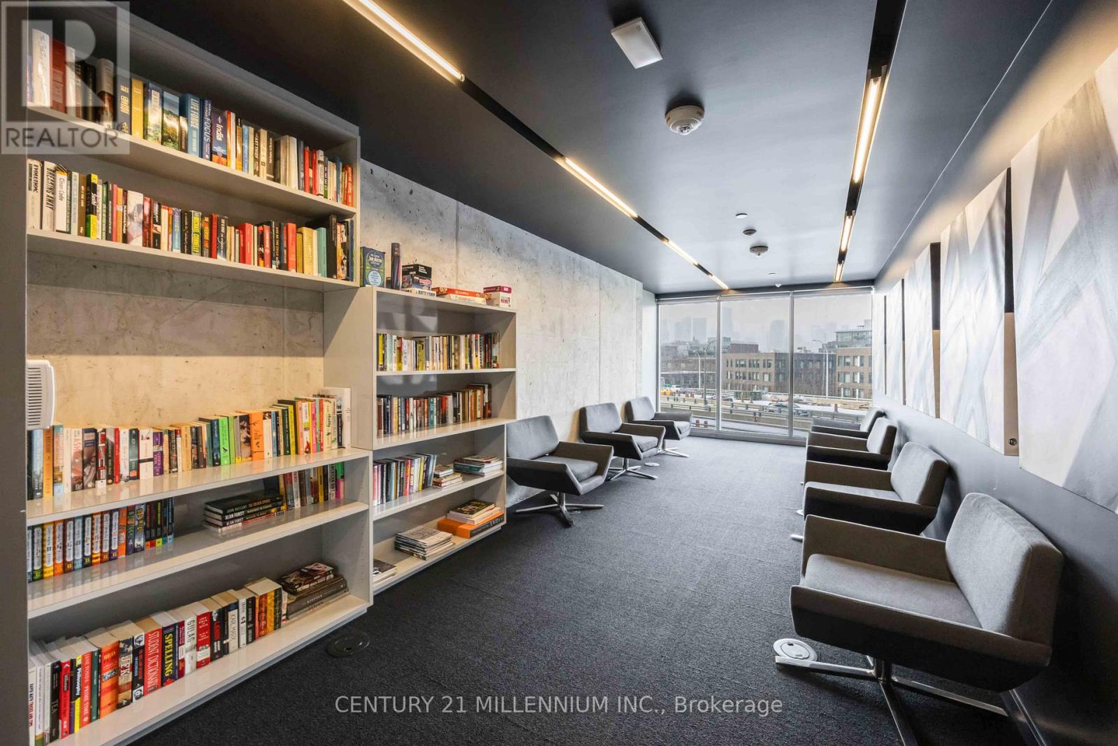 2409 - 170 Bayview Avenue, Toronto (Moss Park), Ontario  M5A 0M4 - Photo 23 - C12609660