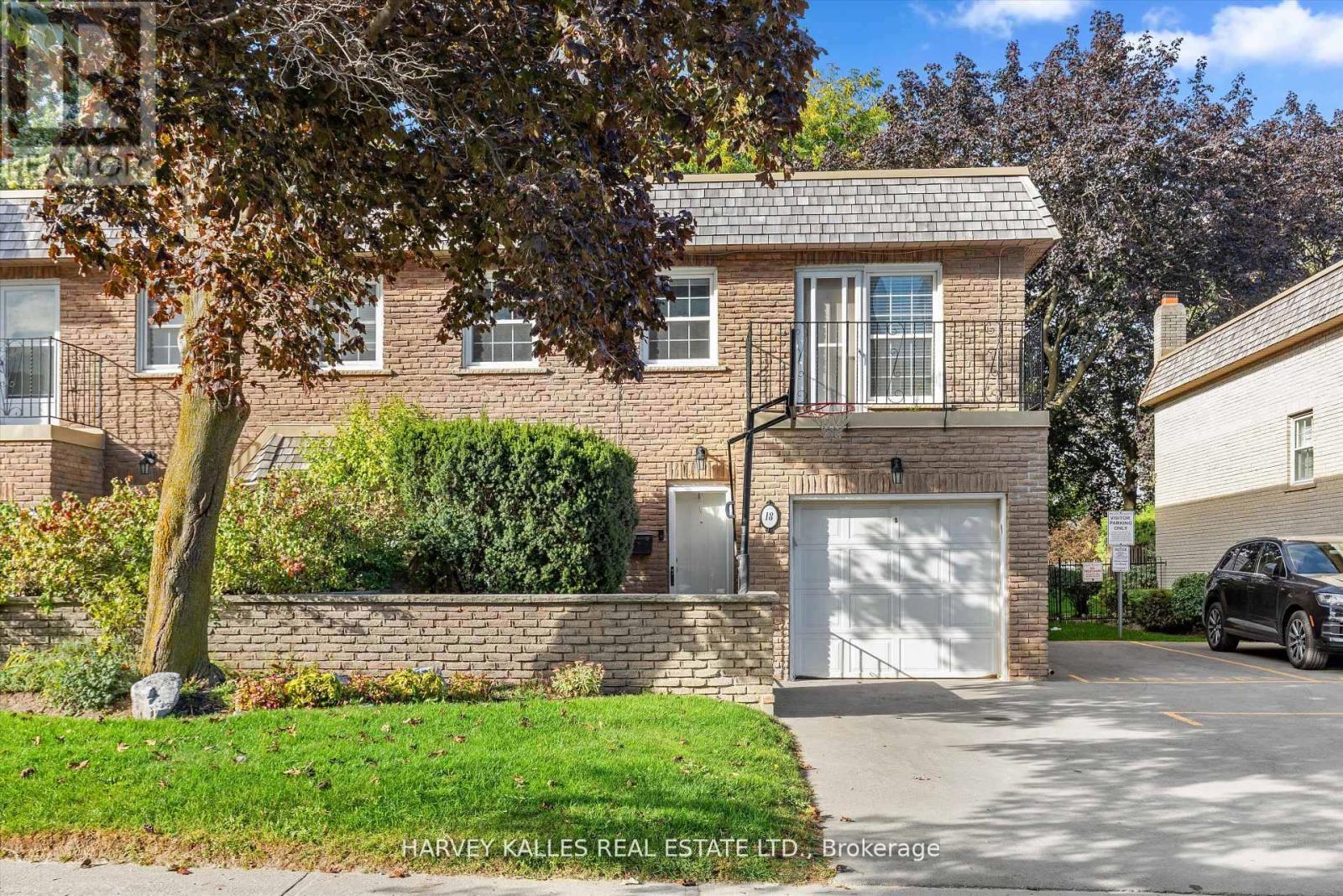 18 FARMSTEAD ROAD, toronto (st. andrew-windfields), Ontario