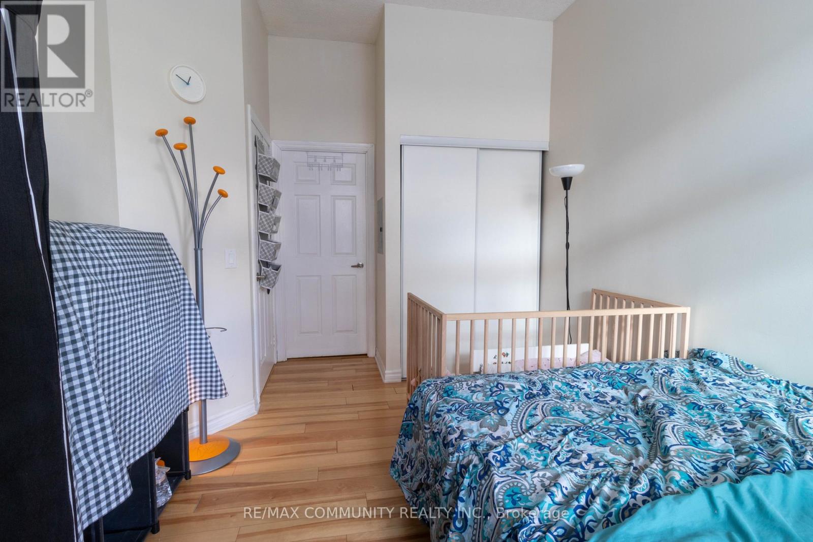 202 - 763 Bay Street, Toronto (Bay Street Corridor), Ontario  M5G 2R3 - Photo 9 - C12609712