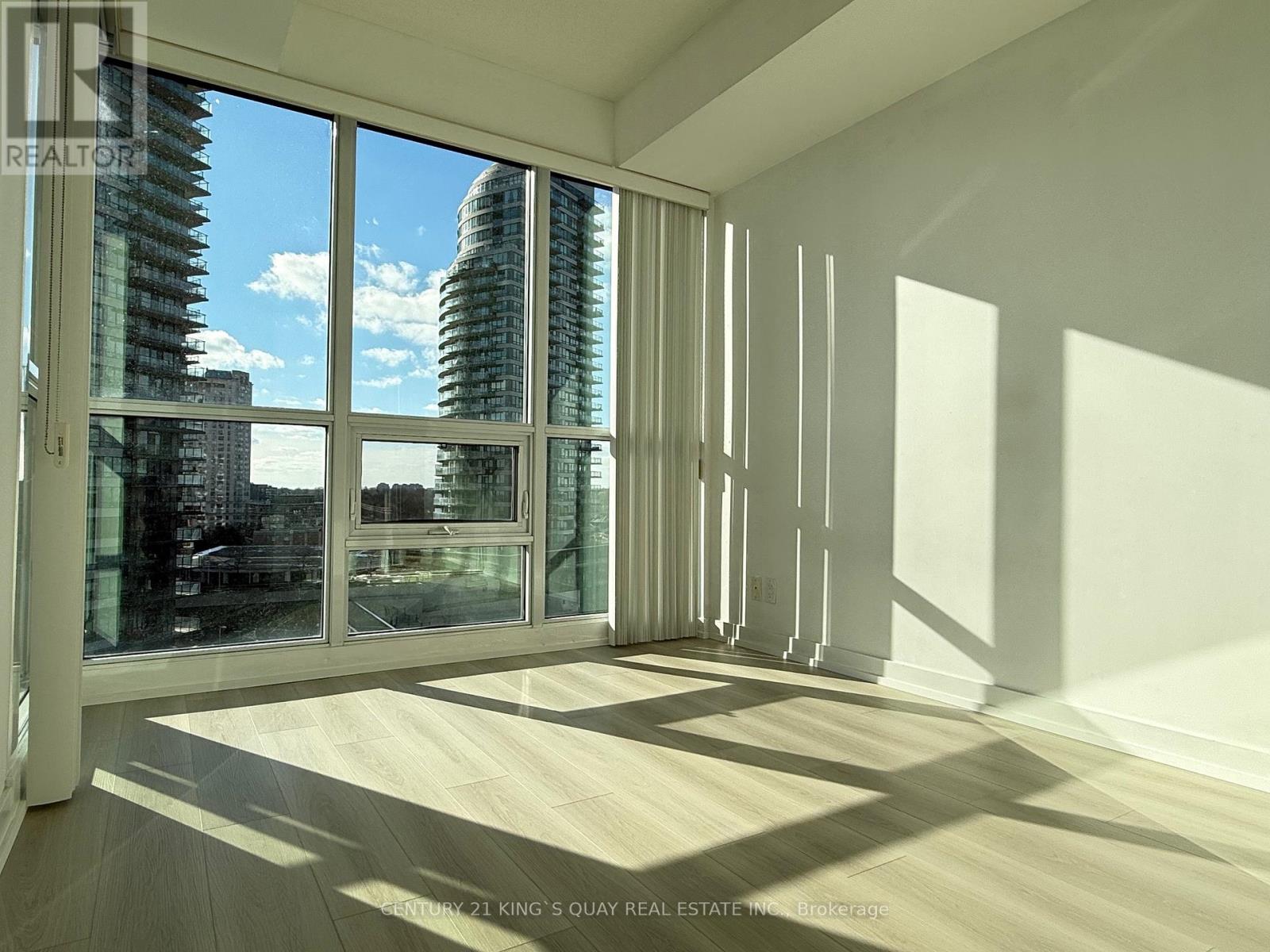1004 - 2212 Lake Shore Boulevard W, Toronto (Mimico), Ontario  M8V 0C2 - Photo 10 - W12601594