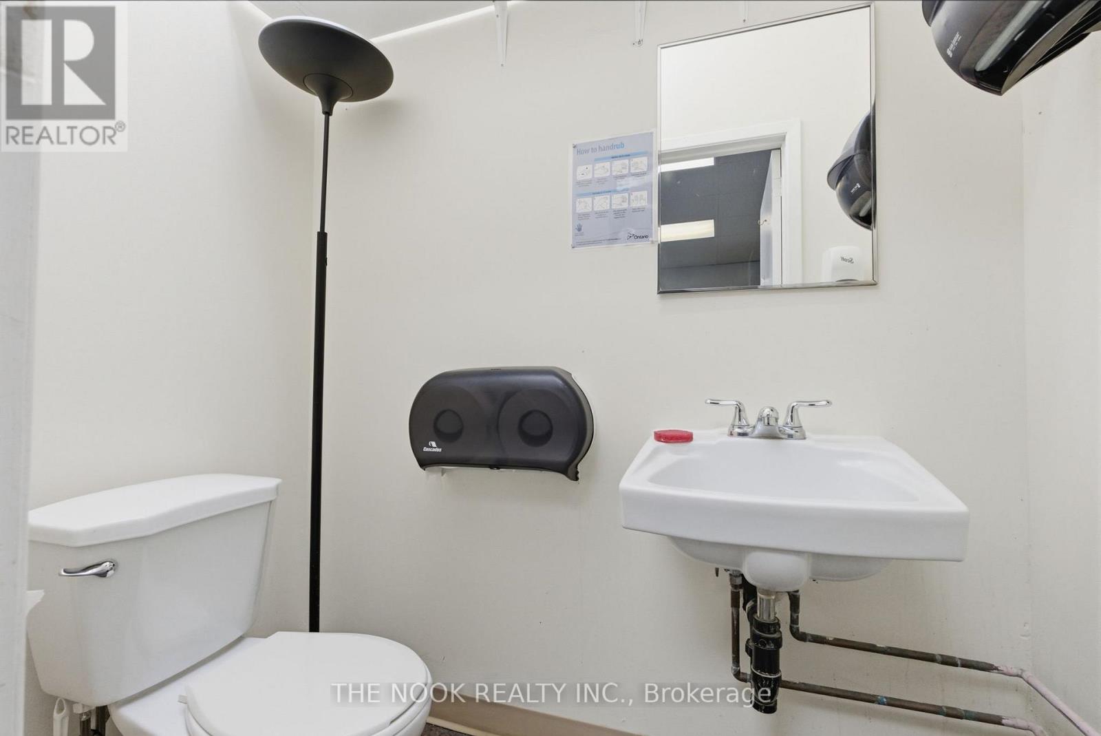 34 Walton Street, Port Hope, Ontario  L1A 1N1 - Photo 22 - X12521492