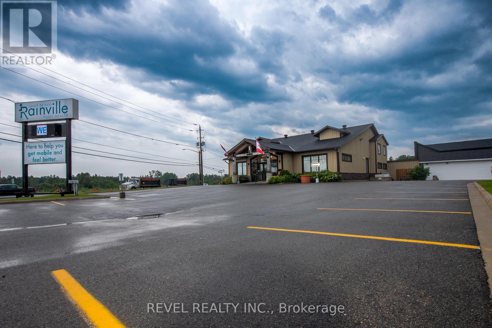1086 Riverside Drive, Timmins (Mtj - Main Area), Ontario  P4R 1A2 - Photo 5 - T12609686