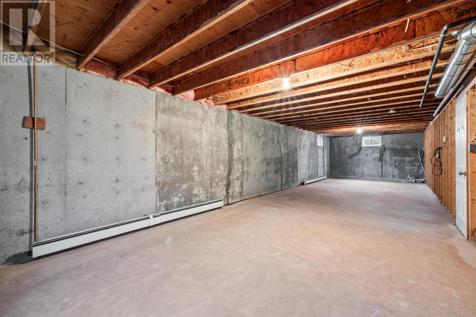 32 Oakland Drive, East Royalty, Prince Edward Island  C1P 1P4 - Photo 36 - 202529177