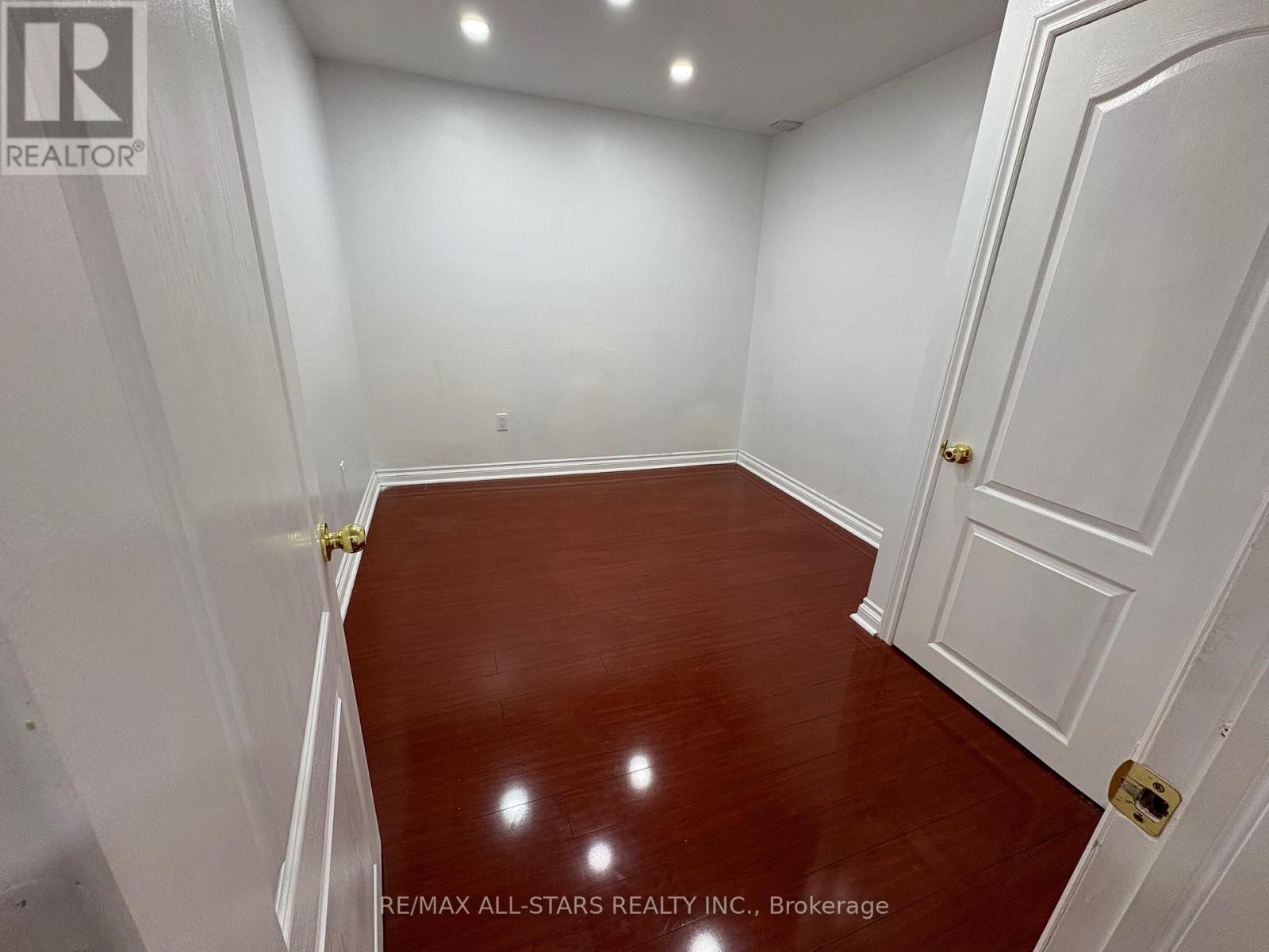 Basement - 95 Professor Day Drive, Bradford West Gwillimbury (Bradford), Ontario  L3Z 3C1 - Photo 10 - N12609624