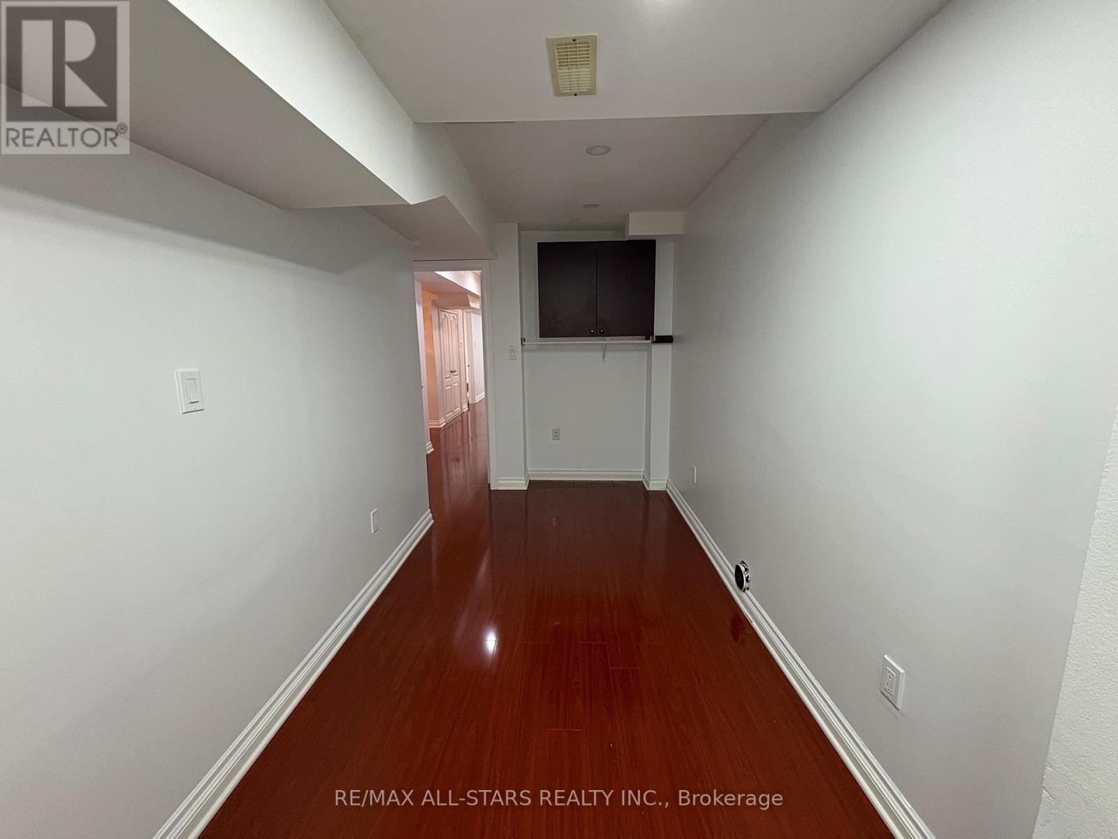 Basement - 95 Professor Day Drive, Bradford West Gwillimbury (Bradford), Ontario  L3Z 3C1 - Photo 8 - N12609624