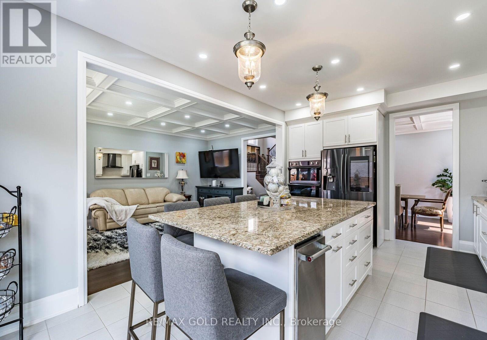 220 Eight Avenue, New Tecumseth (Alliston), Ontario  L9R 0H8 - Photo 12 - N12609642